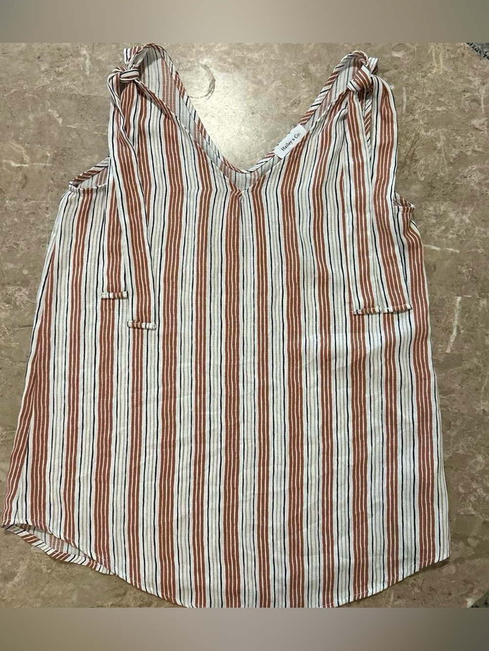 Striped V-Neck Tie-Shoulder Tank Top - Rust/White